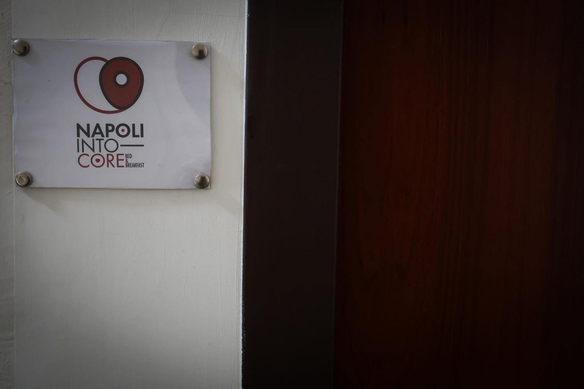 Napoli Into Core - Bed & Breakfast エクステリア 写真